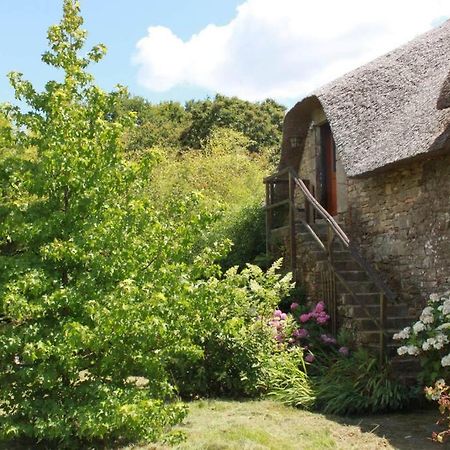 Studio Dans Une Chaumiere De Caractere Baud Exteriér fotografie